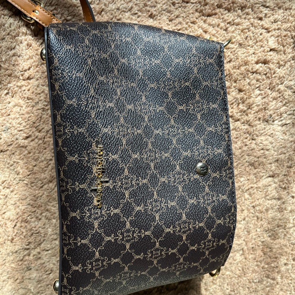 Nanette Lepore Black and Brown Crossbody Bag with Elegant Design